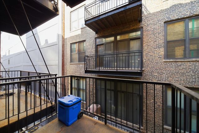 420 W Ontario Street 309, Chicago, IL 60654