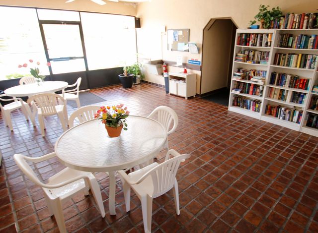 4254 Deste Court 305, Lake Worth, FL 33467