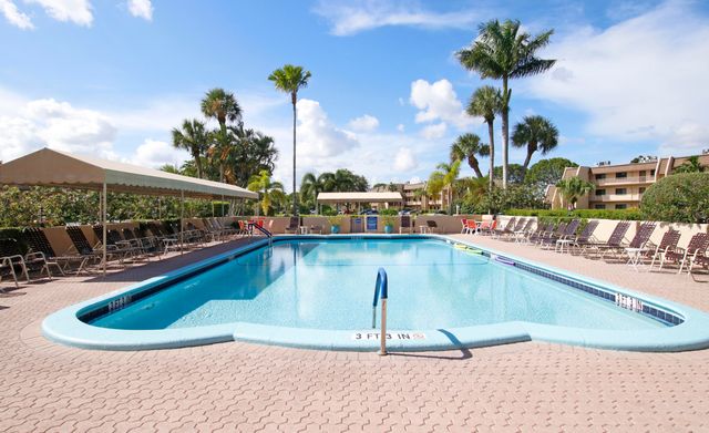 4254 Deste Court 305, Lake Worth, FL 33467