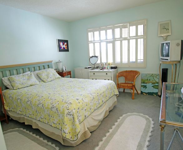 4254 Deste Court 305, Lake Worth, FL 33467