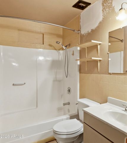 7149 W Wilshire Drive, Phoenix, AZ 85035