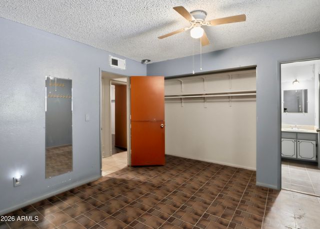 7149 W Wilshire Drive, Phoenix, AZ 85035