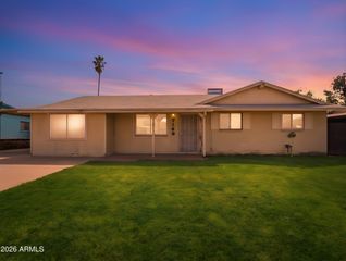 7149 W Wilshire Drive, Phoenix, AZ 85035