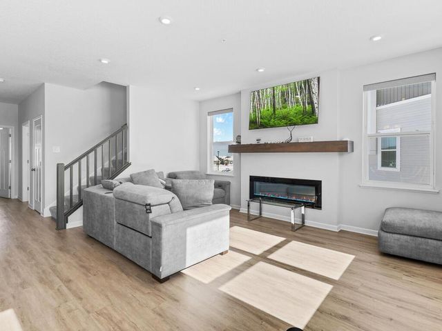 6662 Wildflower Way, Minnetrista, MN 55331