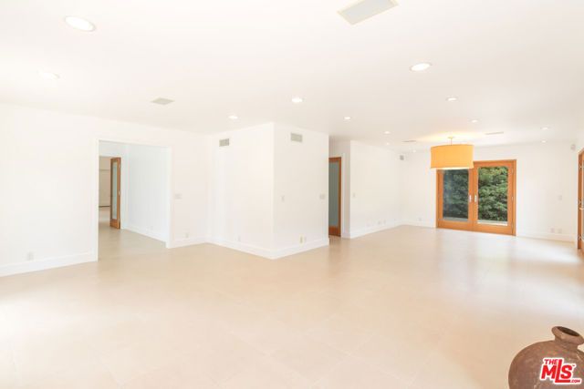 28929 Wight Road, Malibu, CA 90265