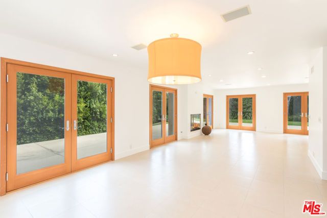 28929 Wight Road, Malibu, CA 90265
