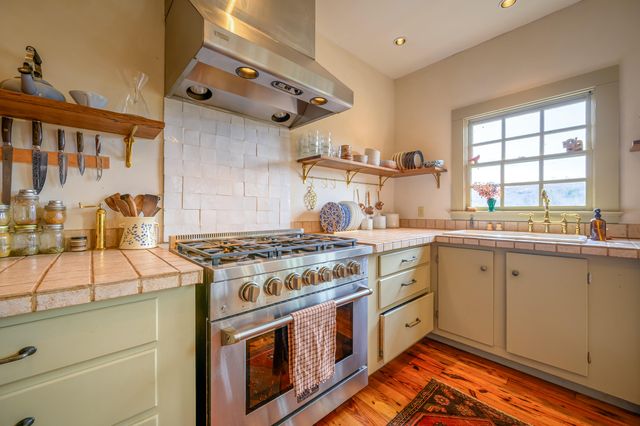 877 Old Furnace RD, Floyd, VA 24091