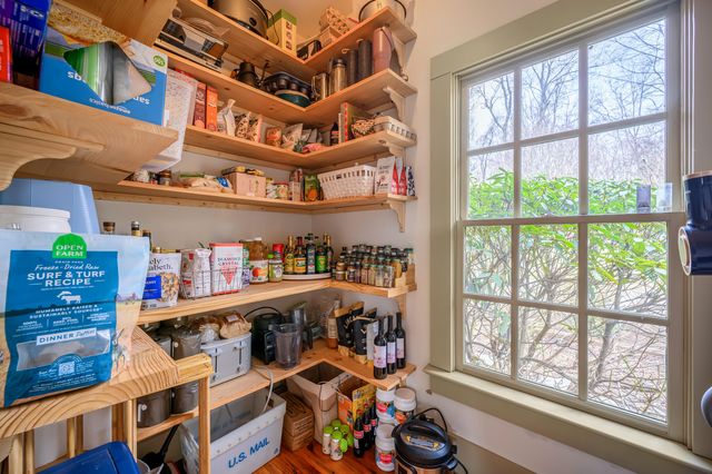 877 Old Furnace RD, Floyd, VA 24091