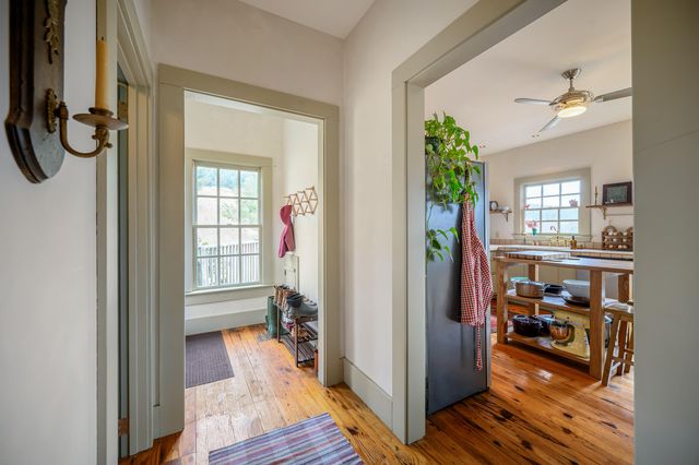 877 Old Furnace RD, Floyd, VA 24091