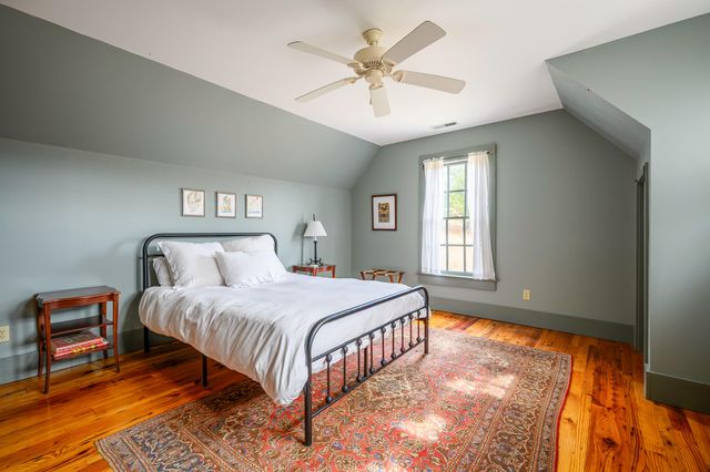 877 Old Furnace RD, Floyd, VA 24091