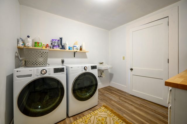 877 Old Furnace RD, Floyd, VA 24091