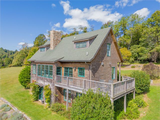 877 Old Furnace RD, Floyd, VA 24091