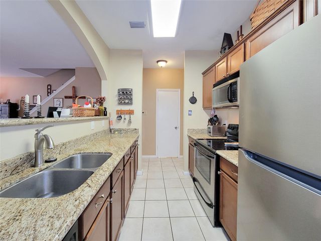 3032 Holly Hall Street 3032, Houston, TX 77054