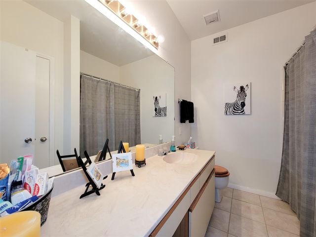 3032 Holly Hall Street 3032, Houston, TX 77054