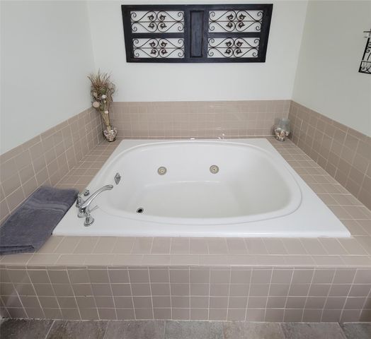 3032 Holly Hall Street 3032, Houston, TX 77054