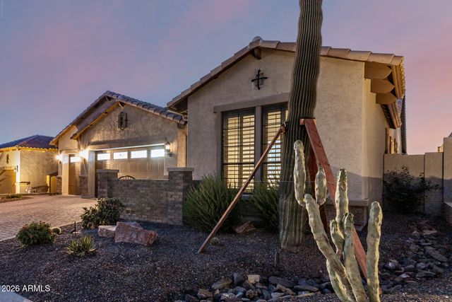 2046 N STEELE Circle, Mesa, AZ 85207