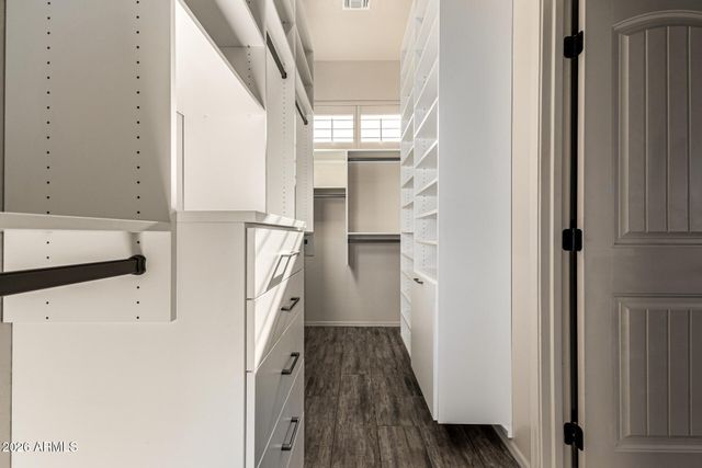 2046 N STEELE Circle, Mesa, AZ 85207