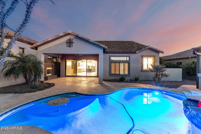 2046 N STEELE Circle, Mesa, AZ 85207