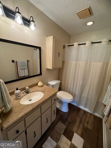 190 Freeman Drive, Ellabell, GA 31308