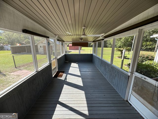 190 Freeman Drive, Ellabell, GA 31308