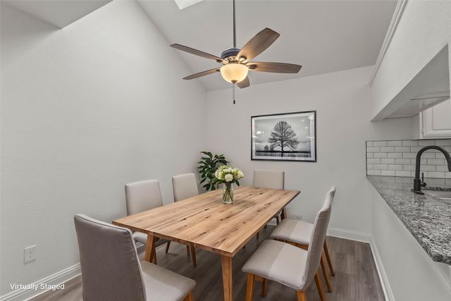 3701 Clover Hill Lane, Carrollton, TX 75007