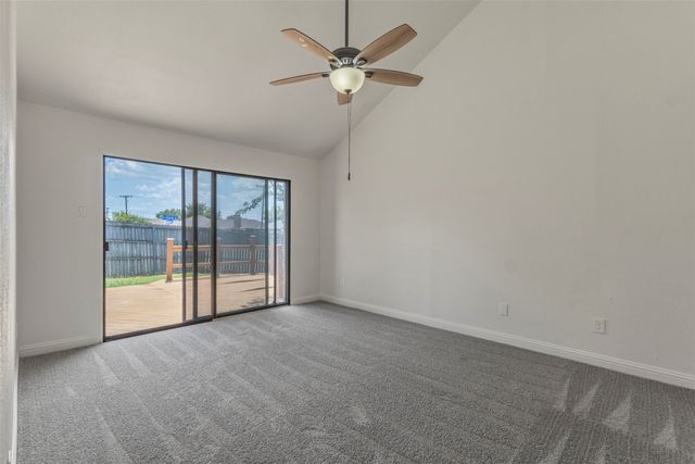 3701 Clover Hill Lane, Carrollton, TX 75007