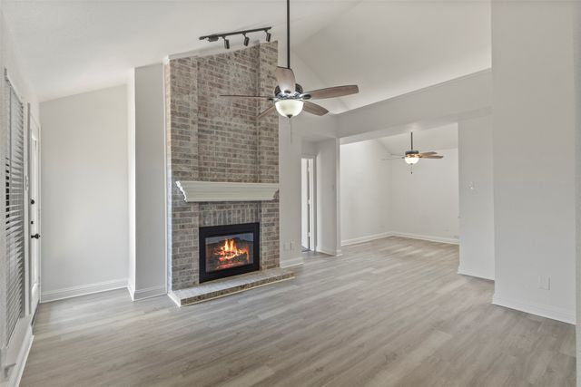 3701 Clover Hill Lane, Carrollton, TX 75007