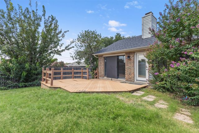 3701 Clover Hill Lane, Carrollton, TX 75007