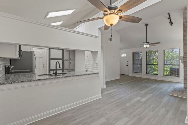 3701 Clover Hill Lane, Carrollton, TX 75007