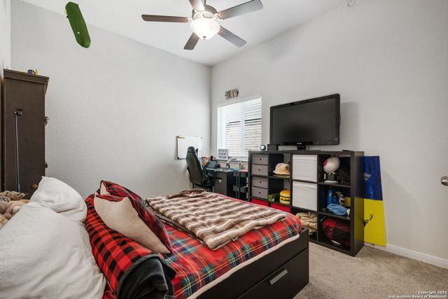 10523 FOXEN WAY, Helotes, TX 78023