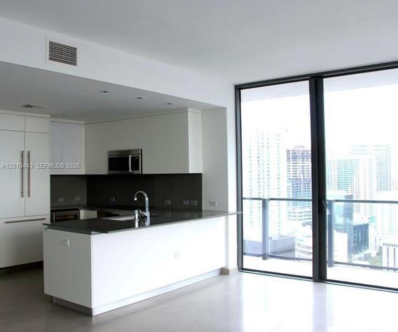 68 SE 6th St 2702, Miami, FL 33131