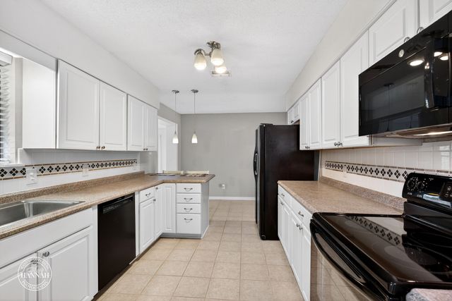 1927 Saturn Street, Bossier City, LA 71112