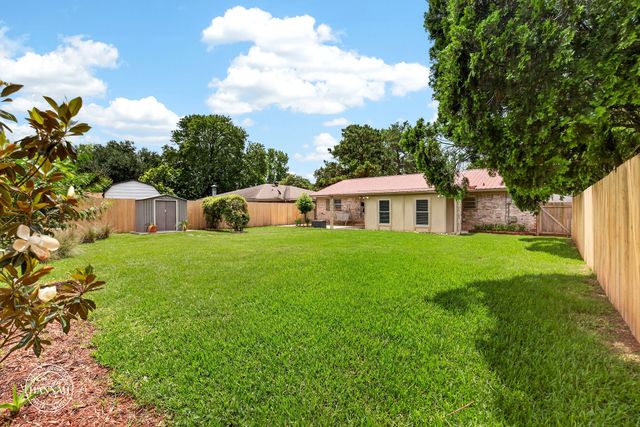 1927 Saturn Street, Bossier City, LA 71112