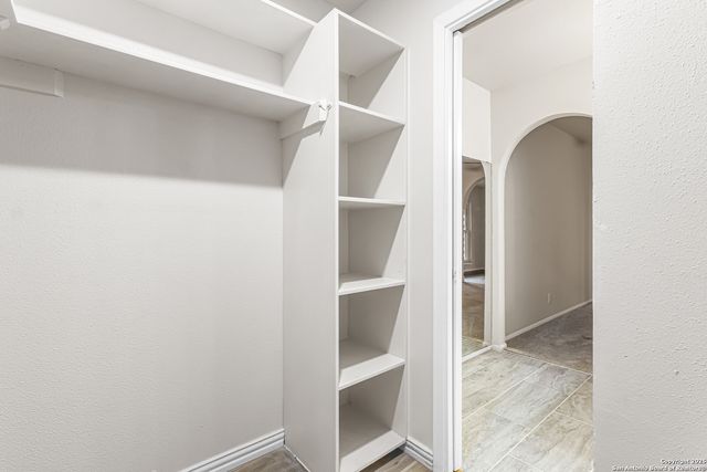 5914 Forest Mill, San Antonio, TX 78240