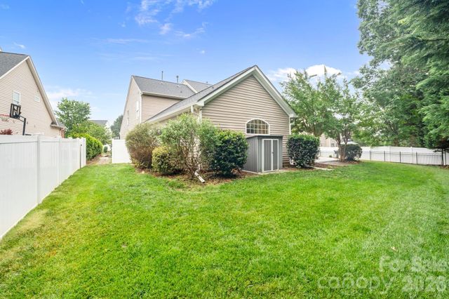 2435 Smith Cove Road, Denver, NC 28037