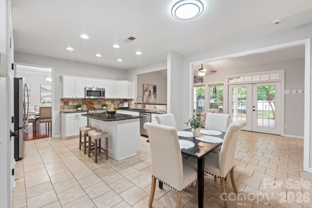 2435 Smith Cove Road, Denver, NC 28037