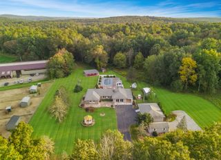 28 Cemetery Road, Willington, CT 06279
