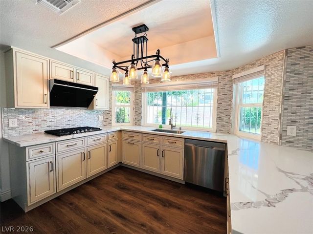 5688 Maceta Avenue, Las Vegas, NV 89103