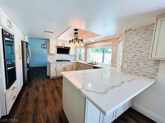 5688 Maceta Avenue, Las Vegas, NV 89103