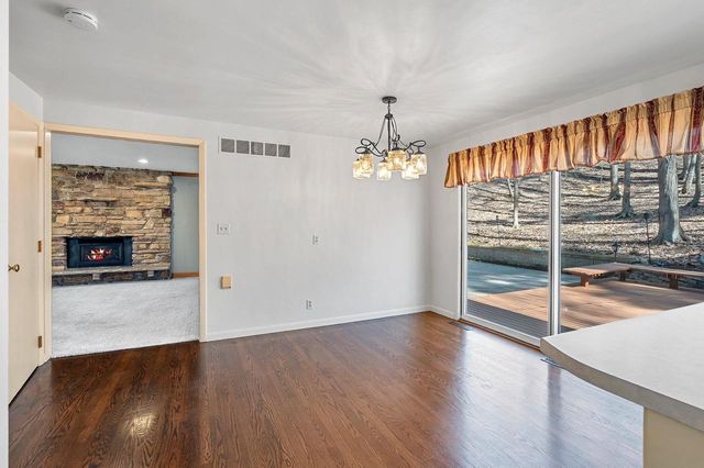 383 SWISS HILL DRIVE, Green Bay, WI 54302