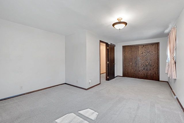 383 SWISS HILL DRIVE, Green Bay, WI 54302