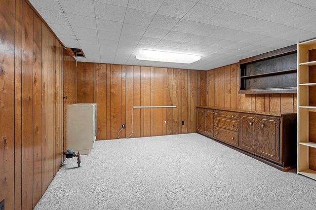 383 SWISS HILL DRIVE, Green Bay, WI 54302