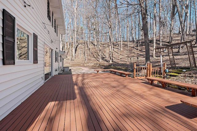 383 SWISS HILL DRIVE, Green Bay, WI 54302