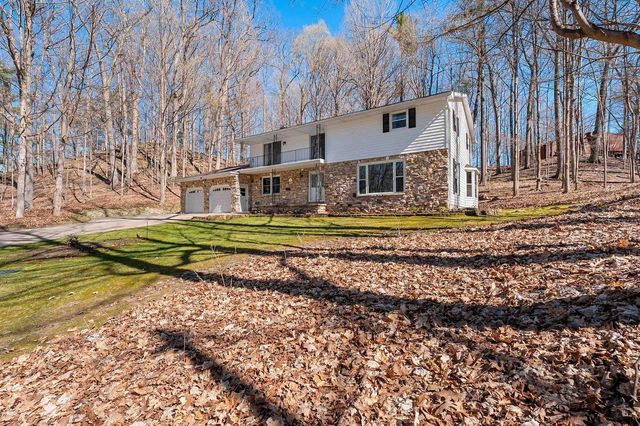 383 SWISS HILL DRIVE, Green Bay, WI 54302