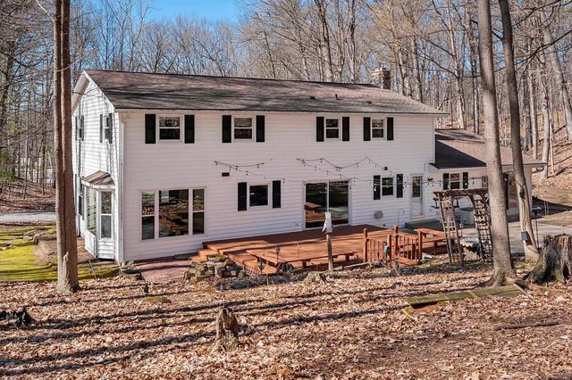 383 SWISS HILL DRIVE, Green Bay, WI 54302