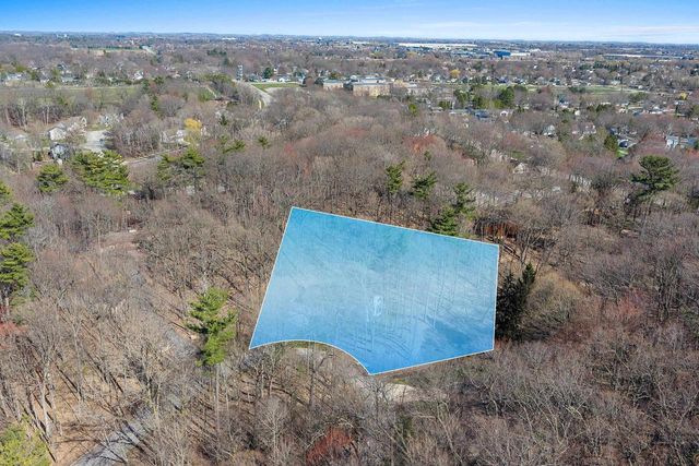 383 SWISS HILL DRIVE, Green Bay, WI 54302