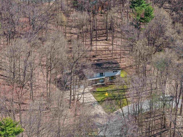 383 SWISS HILL DRIVE, Green Bay, WI 54302