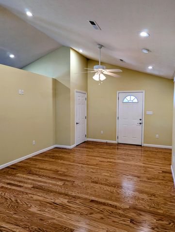 67 Leaflet Avenue, Somerset, KY 42503