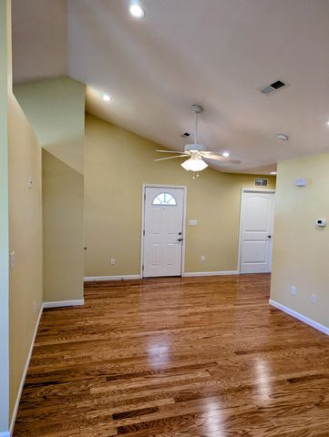 67 Leaflet Avenue, Somerset, KY 42503