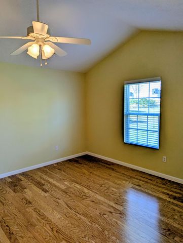 67 Leaflet Avenue, Somerset, KY 42503